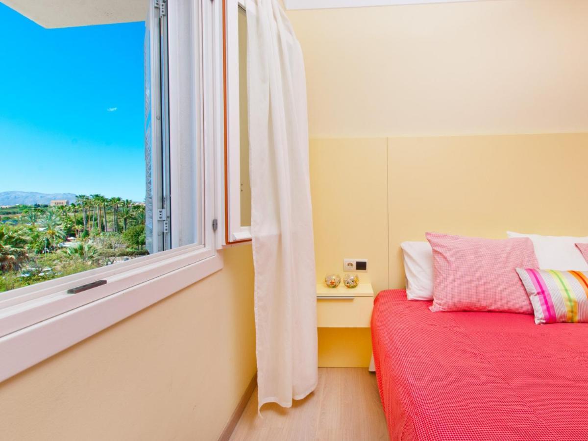 Apartment Corales De Mar, At Alcudia Beach Екстер'єр фото